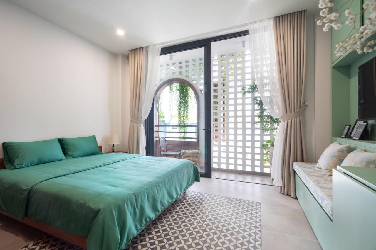 Joohouse Lux Hotel Ho Chi Minh City Exterior photo